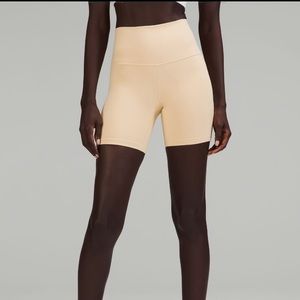 Lululemon Align Shorts 6”